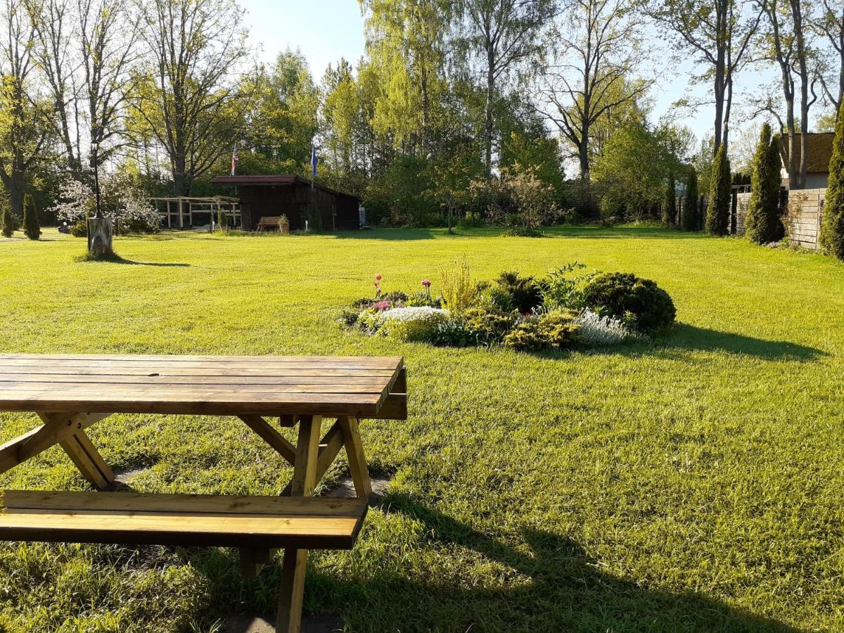 ריגה Forest Edge Lodge מראה חיצוני תמונה