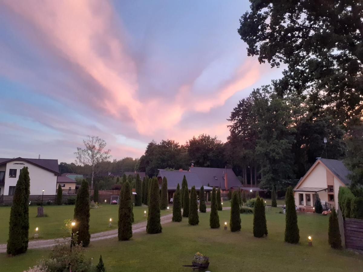 ריגה Forest Edge Lodge מראה חיצוני תמונה