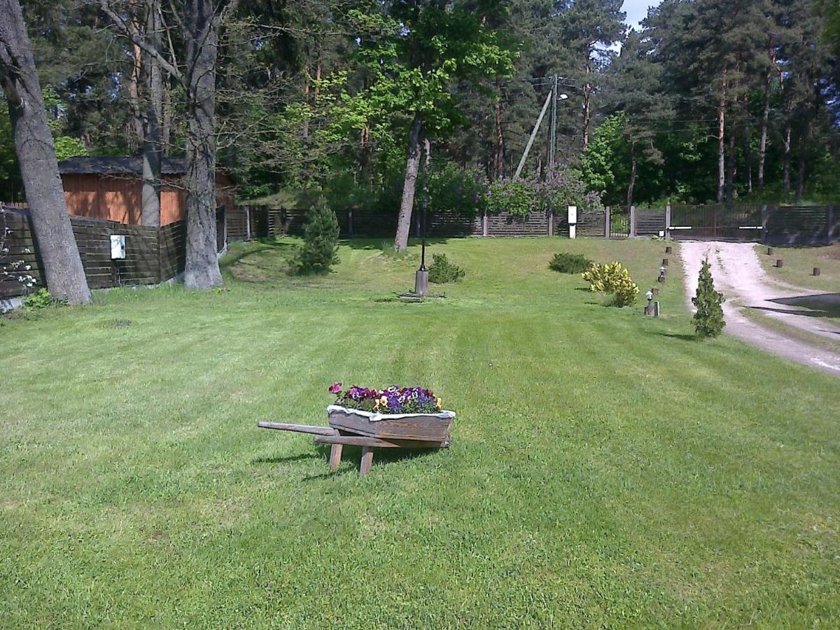 ריגה Forest Edge Lodge מראה חיצוני תמונה